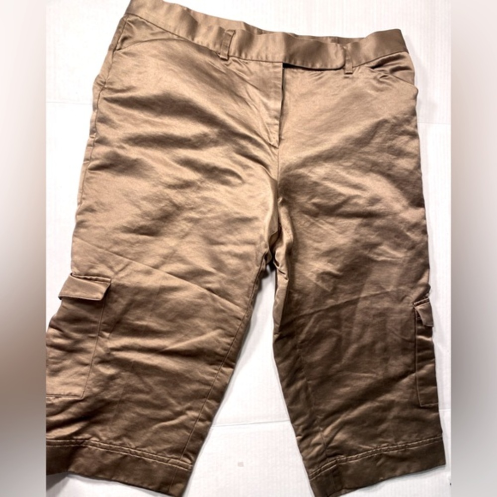 My favorite satiny cargo crops!